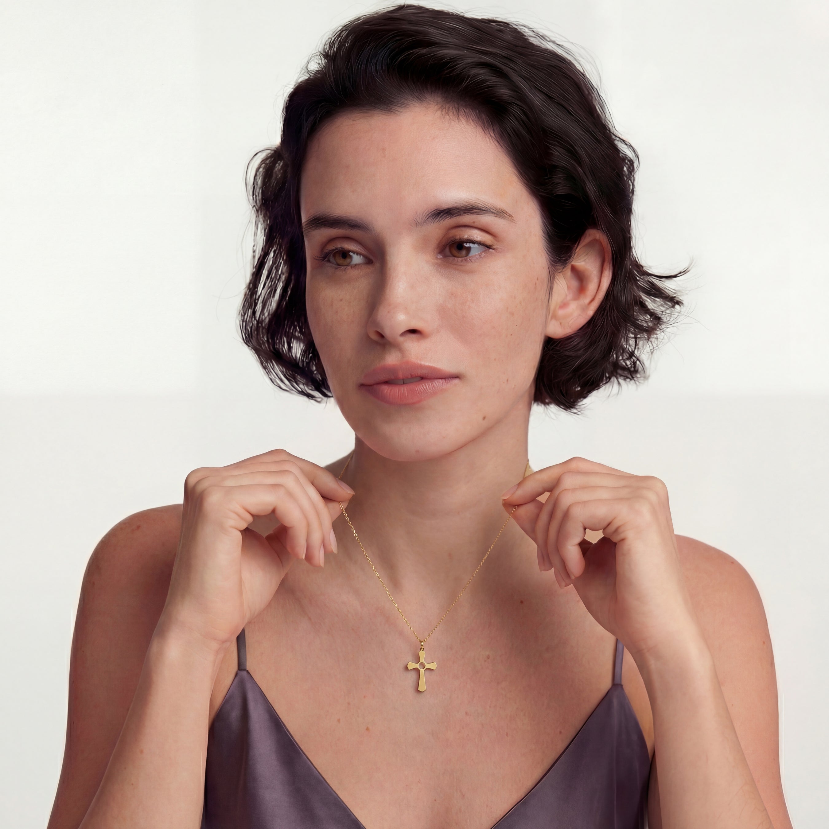 Minimal Cross Necklace in Gold Vermeil