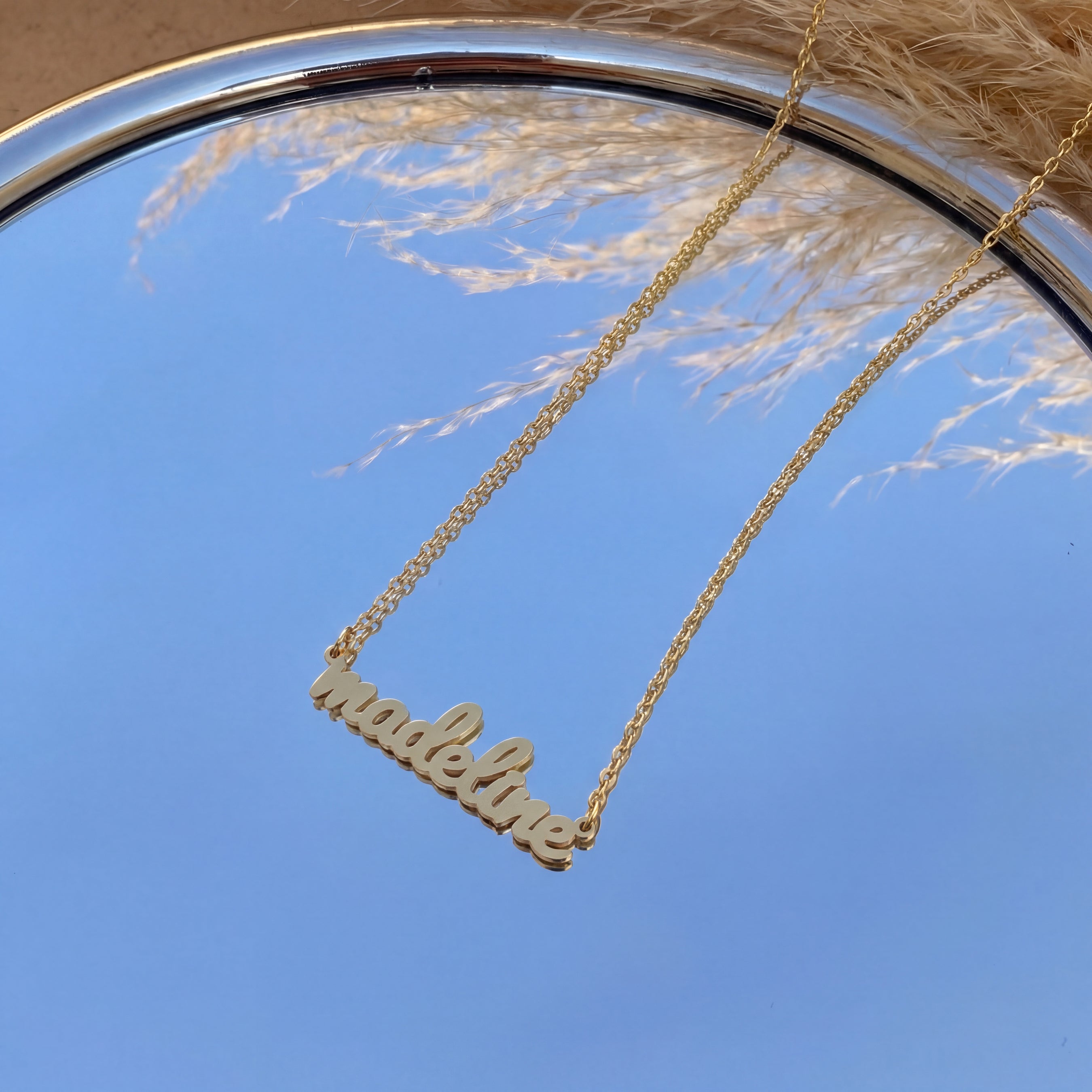 Cursive Name Necklace in 18k Gold Vermeil on Sterling Silver
