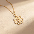 Daisy Flower Necklace in Sterling Silver