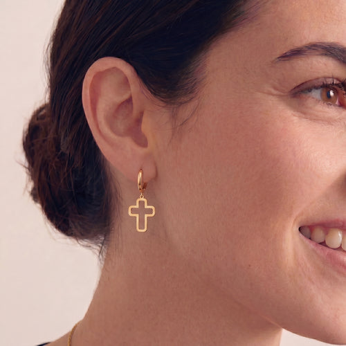 cross-hoop-earring-18k-gold-vermeil-2