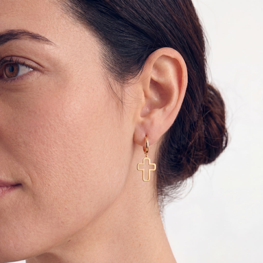 cross-hoop-earring-18k-gold-vermeil-4