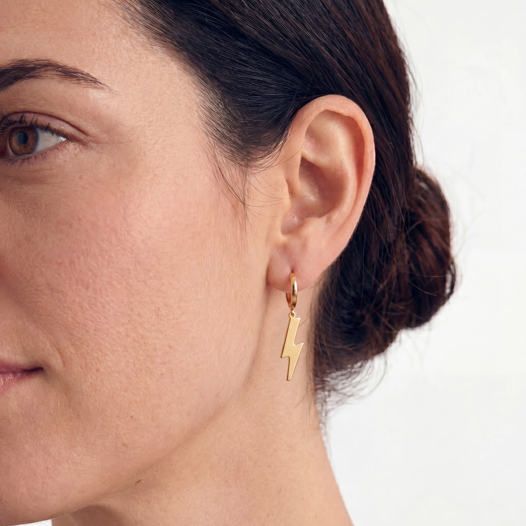lightning-bolt-earring-in-18k-gold-vermeil-5