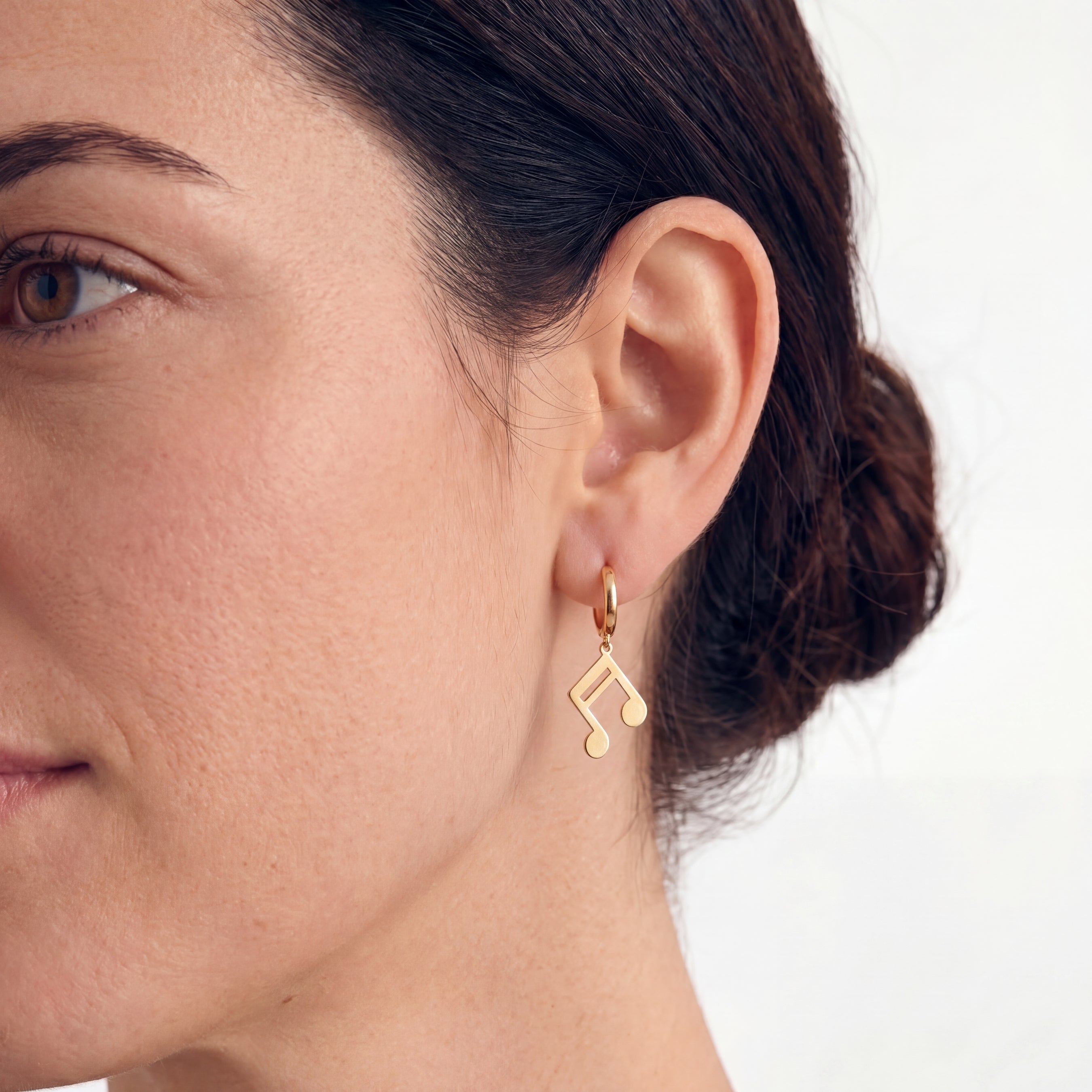 music-note-drop-hoop-earrings-18k-gold-vermeil-2