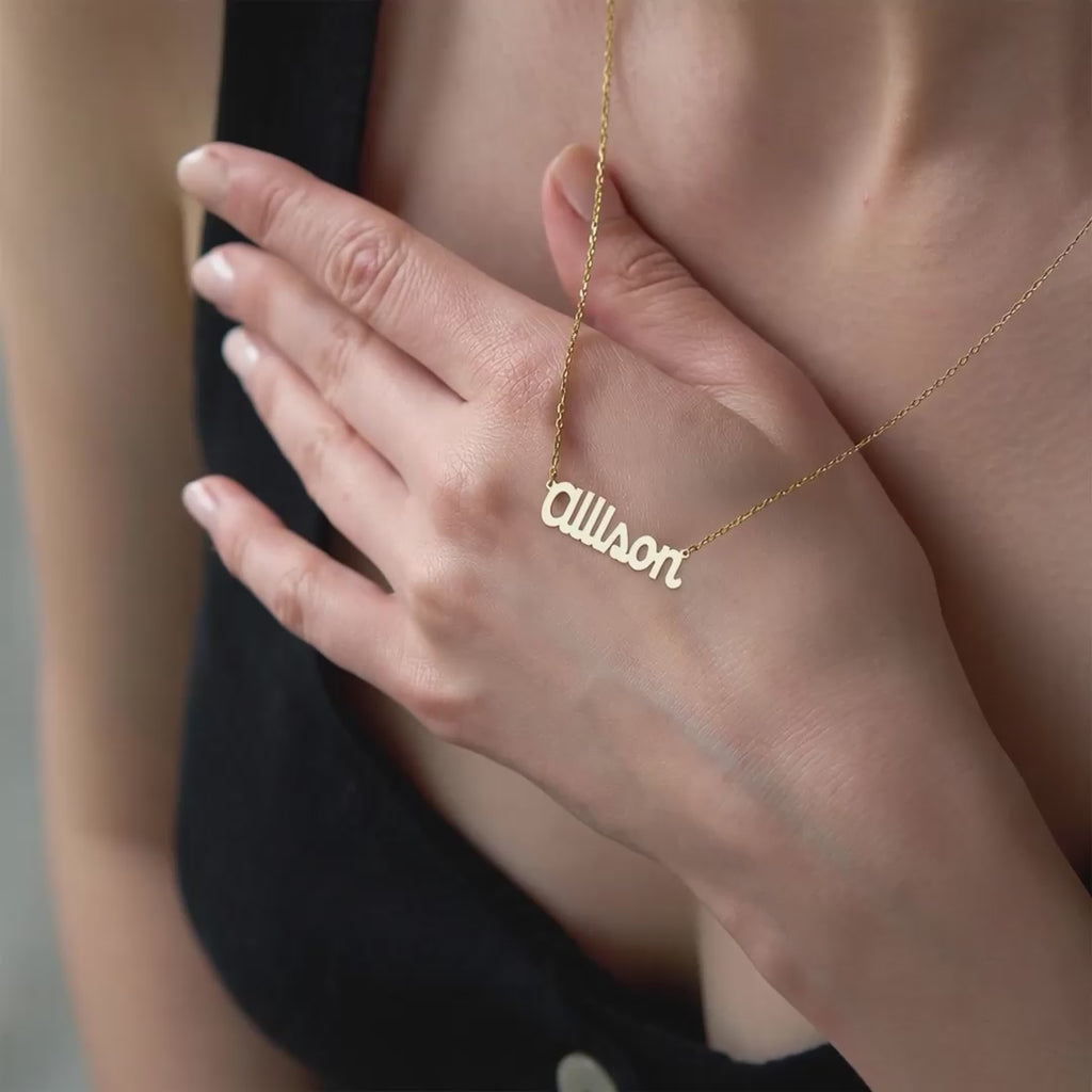 Name Necklace Gold Vermeil Script