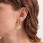 puzzle-hoop-earring-in-18k-gold-vermeil-4